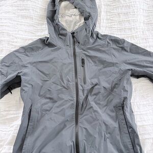 Mountain Hardwear Women's Gray Rain Jacket